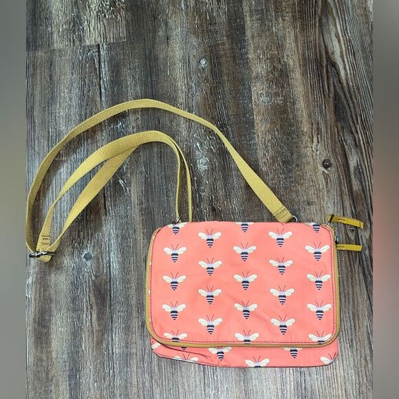 Fossil Cottagecore Bumblebee Print Nylon Crossbody Bag - Picture 3 of 11